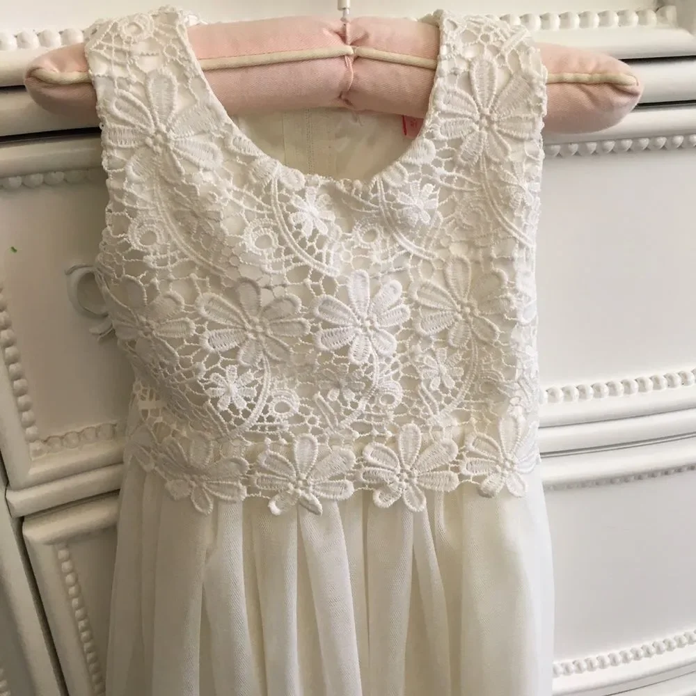 Popatu Tulle/Lace Tie-Back Dress